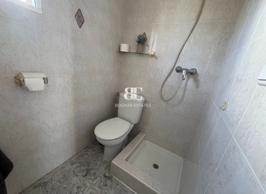 Resale - Villa -
Benijofar - Monte Azul