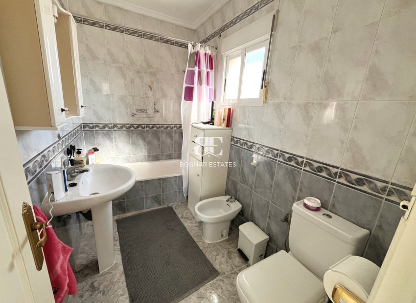 Resale - Villa -
Benijofar - Monte Azul