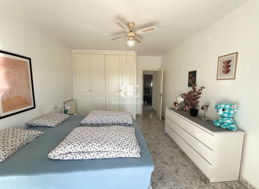 Resale - Villa -
Benijofar - Monte Azul