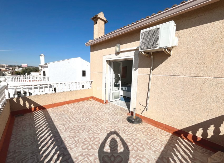 Resale - Villa -
Benijofar - Monte Azul