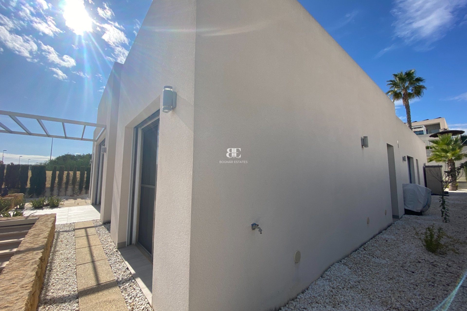 Resale - Villa -
Benijofar
