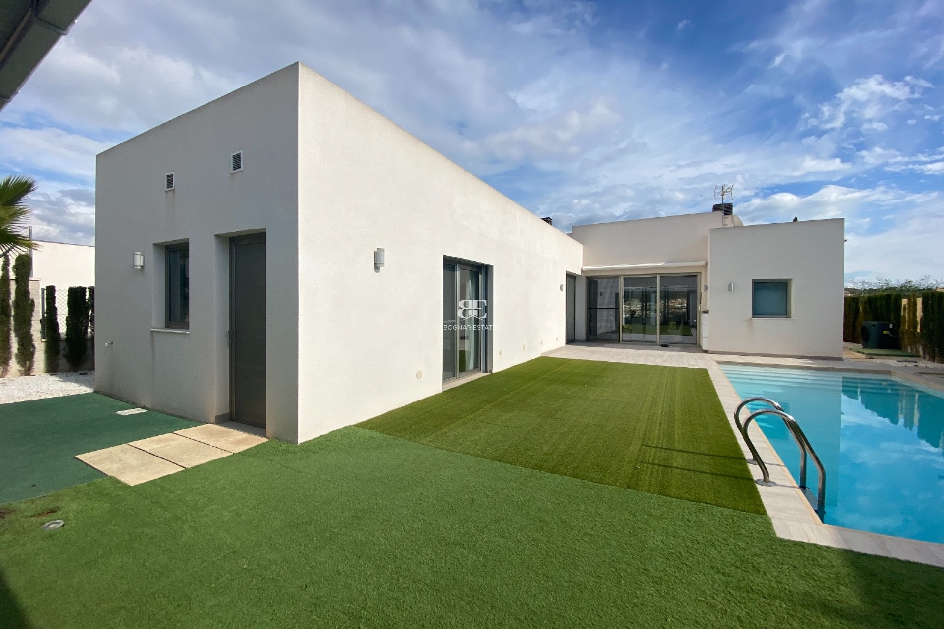 Resale - Villa -
Benijofar