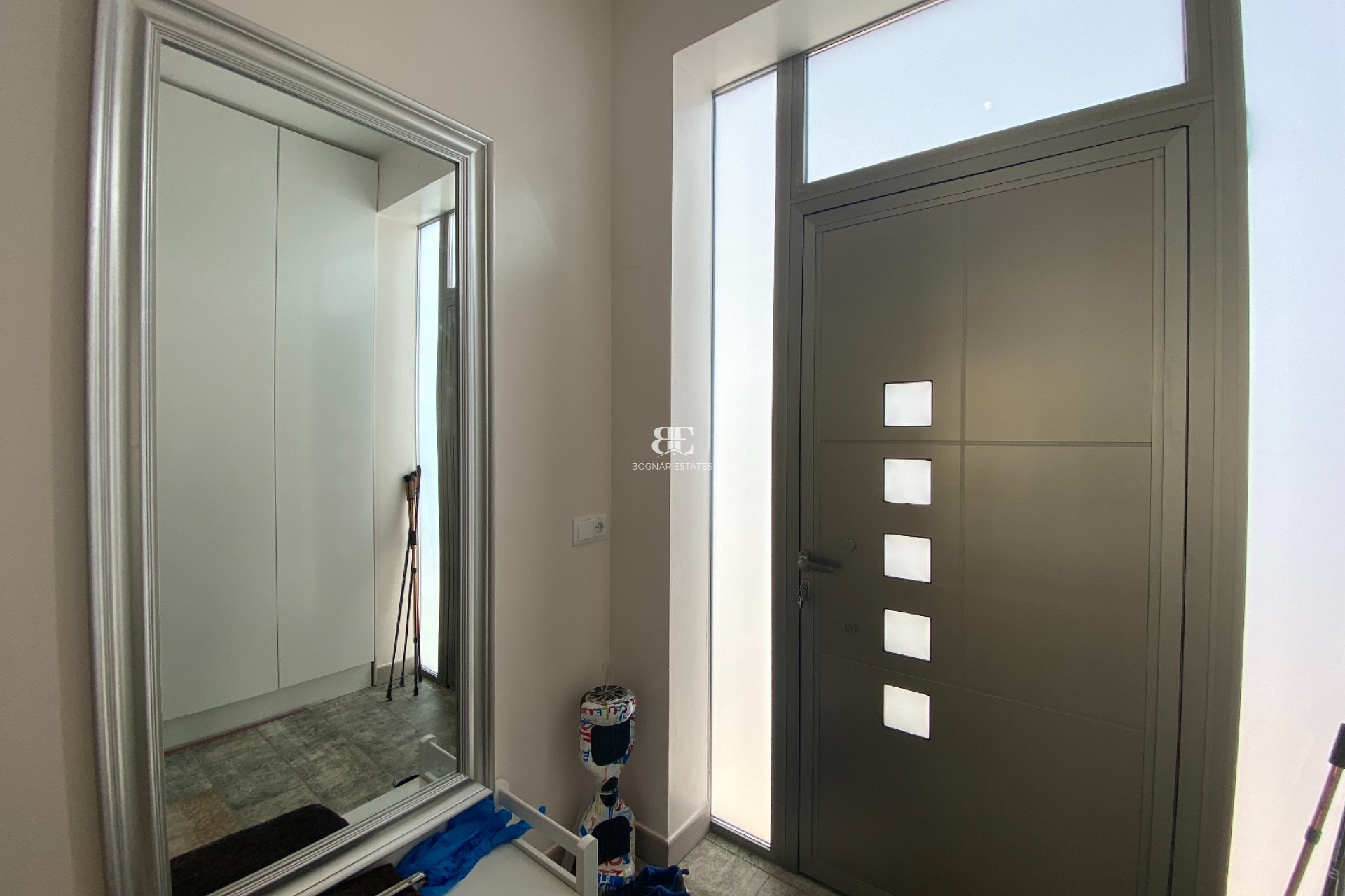 Resale - Villa -
Benijofar