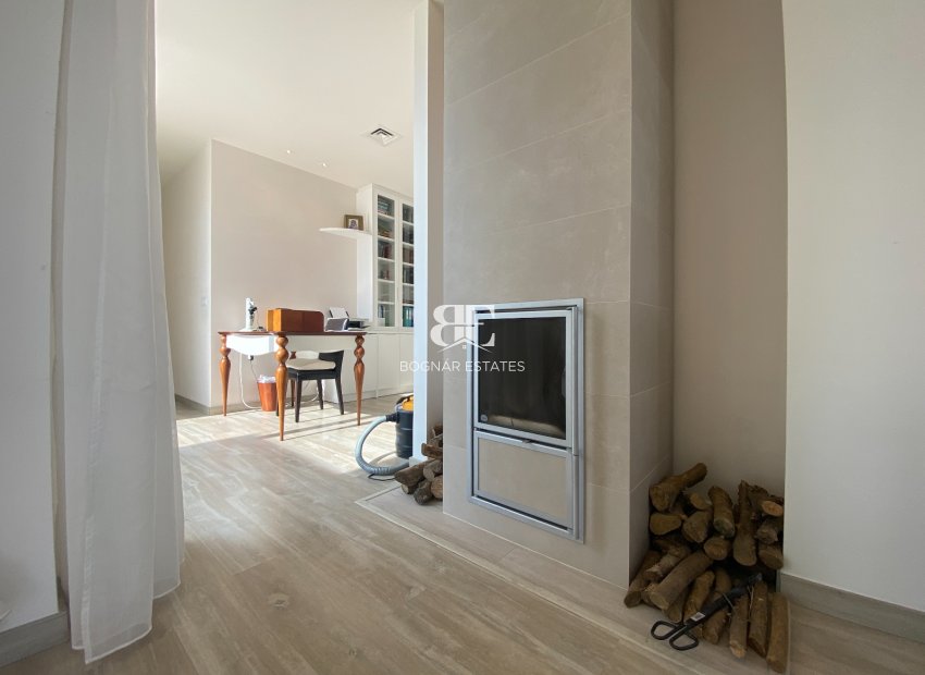 Resale - Villa -
Benijofar