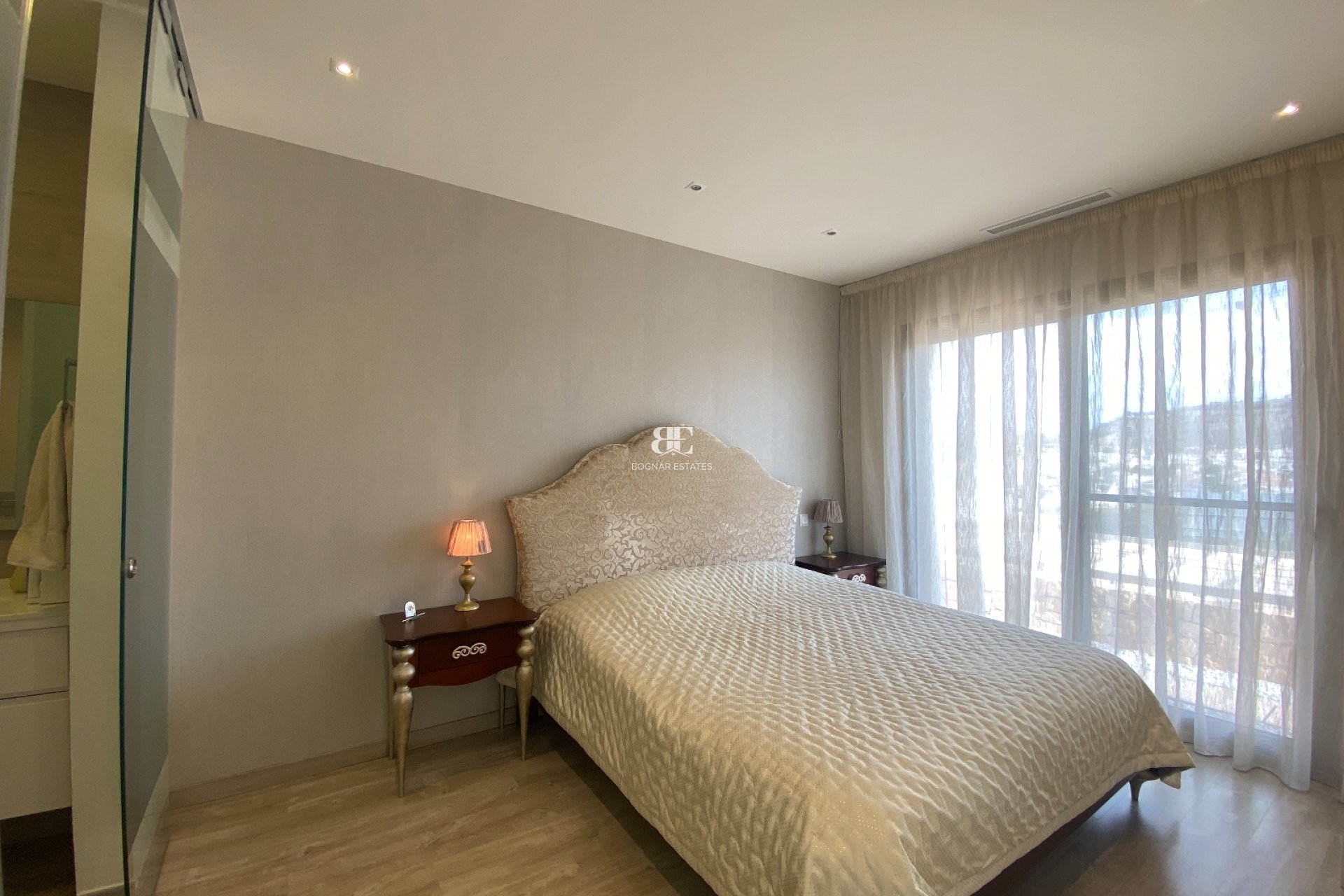 Resale - Villa -
Benijofar