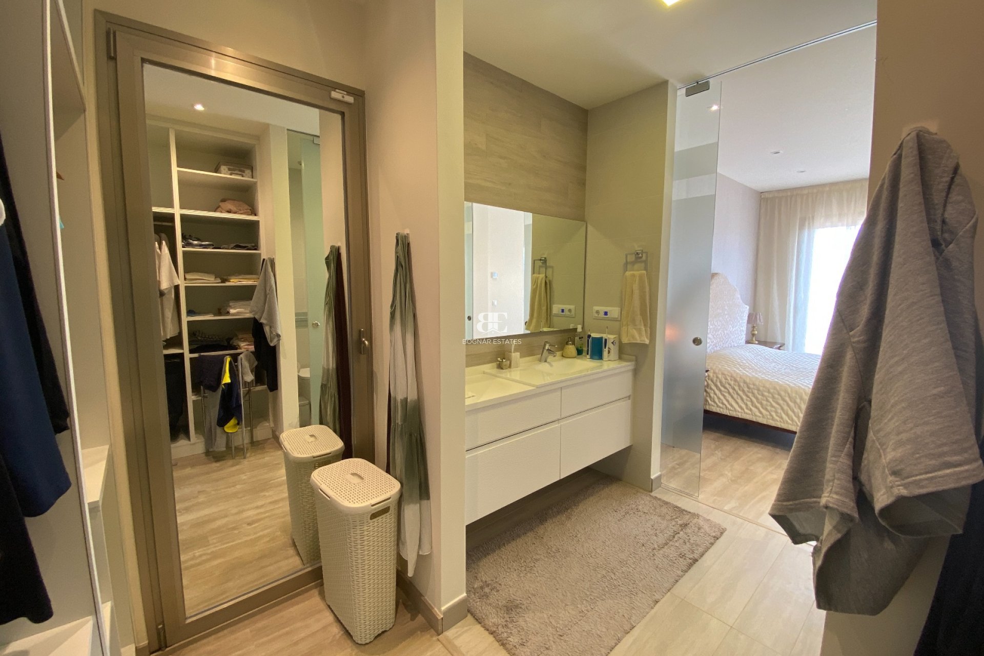 Resale - Villa -
Benijofar