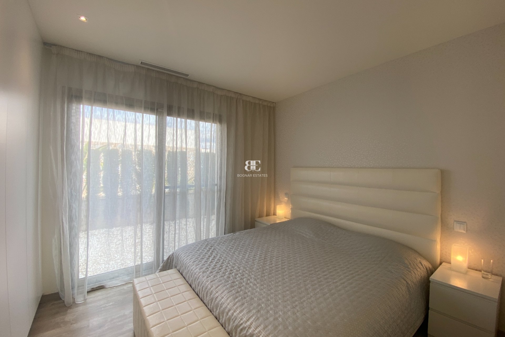 Resale - Villa -
Benijofar