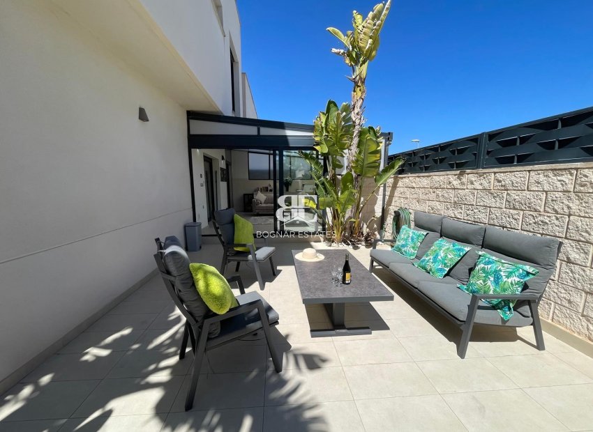 Resale - Villa -
Benijofar