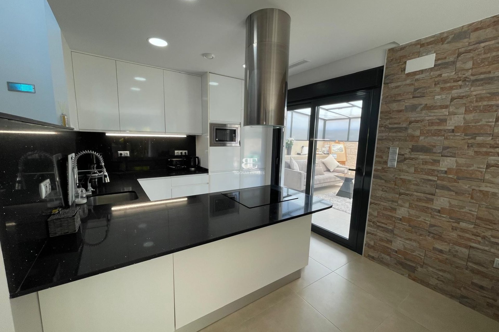 Resale - Villa -
Benijofar