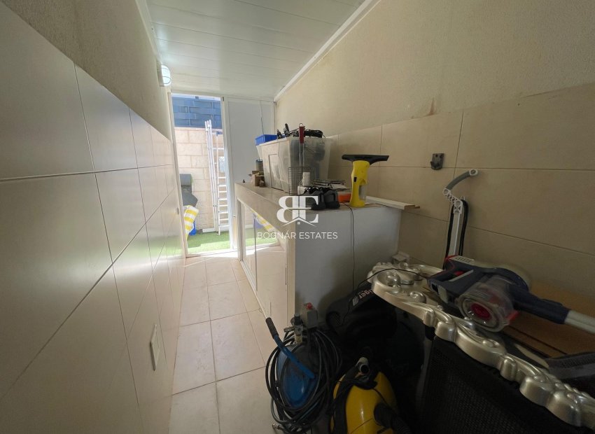 Resale - Villa -
Benijofar