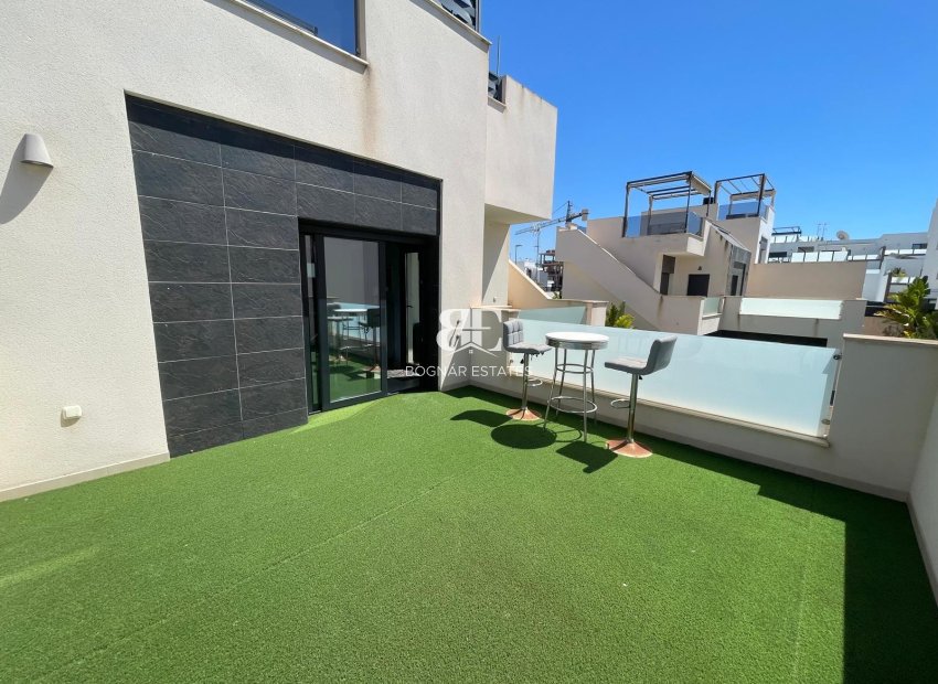 Resale - Villa -
Benijofar