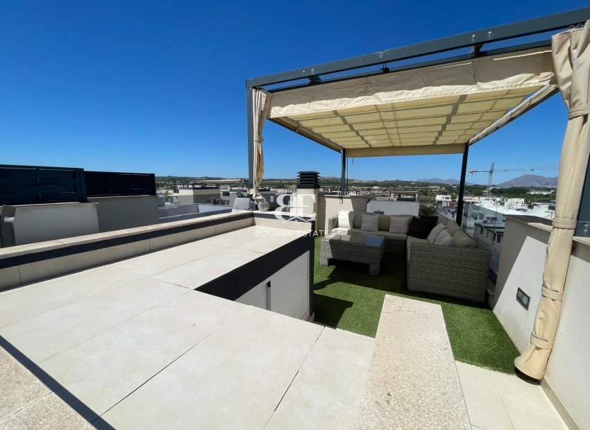 Resale - Villa -
Benijofar