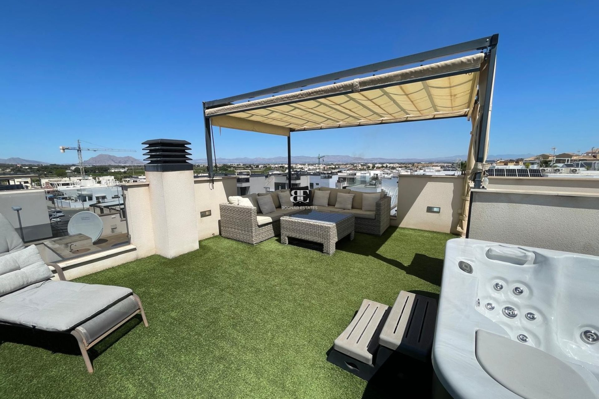 Resale - Villa -
Benijofar