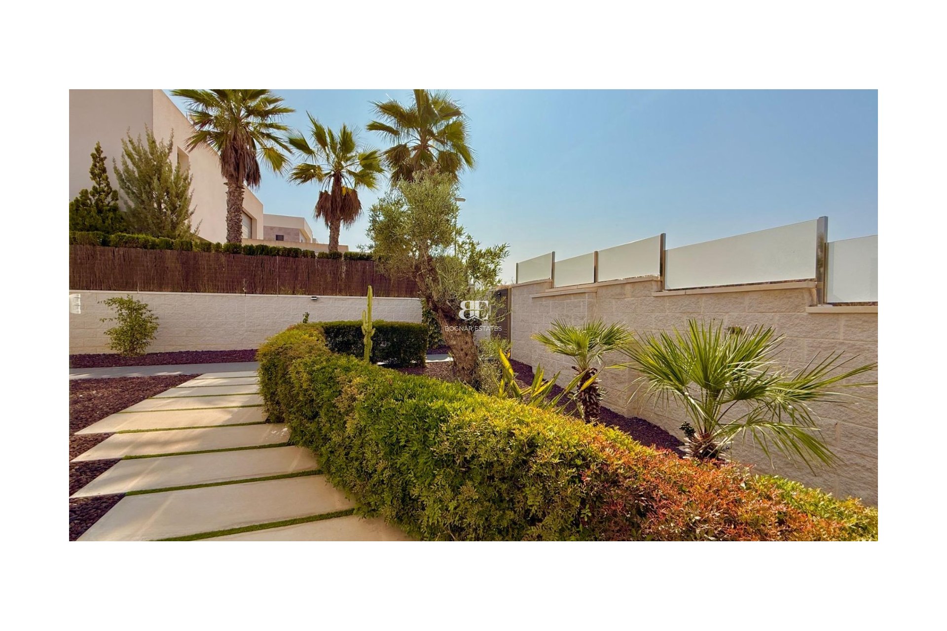 Resale - Villa -
Benijofar