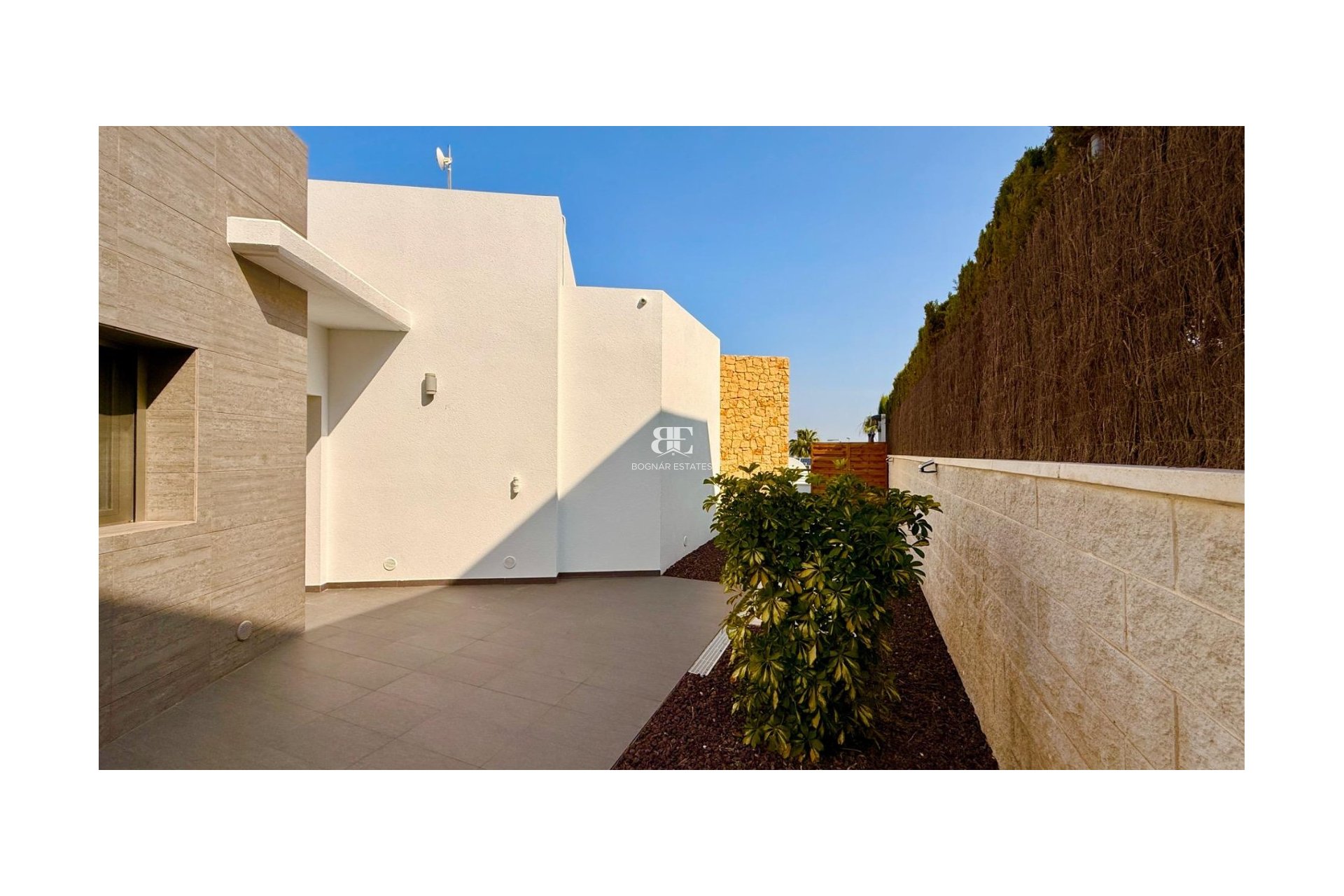 Resale - Villa -
Benijofar