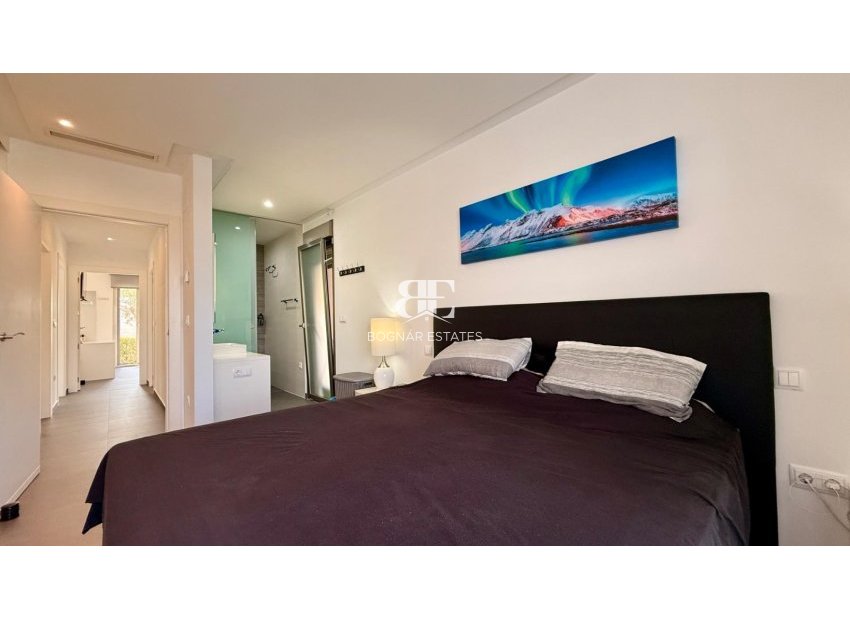 Resale - Villa -
Benijofar