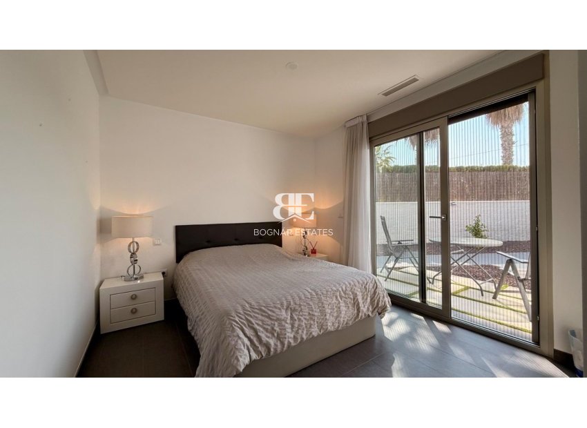 Resale - Villa -
Benijofar