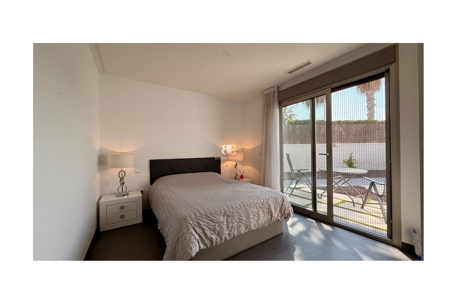 Resale - Villa -
Benijofar