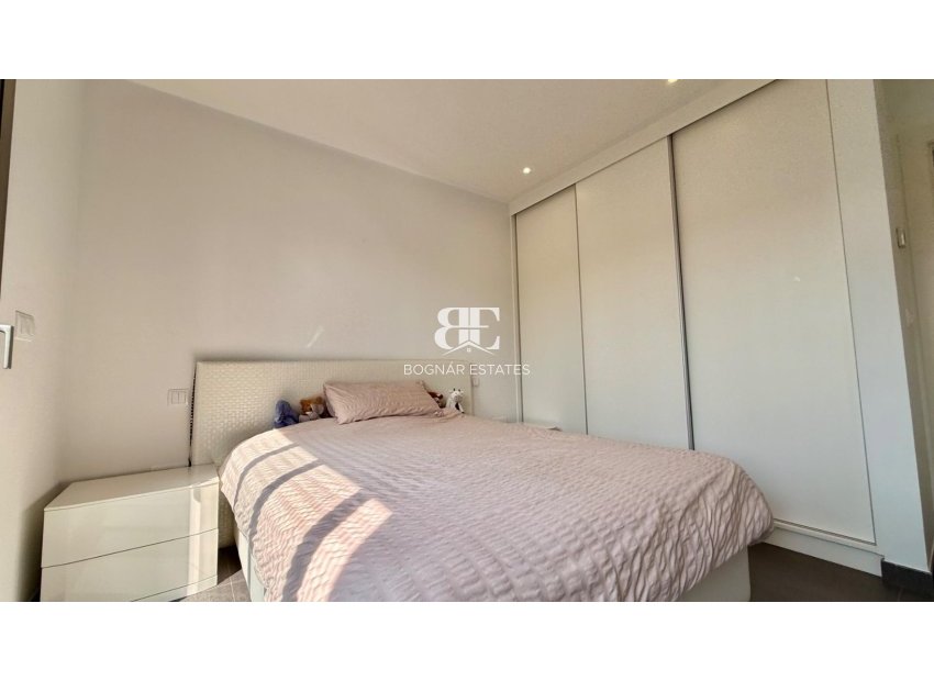Resale - Villa -
Benijofar