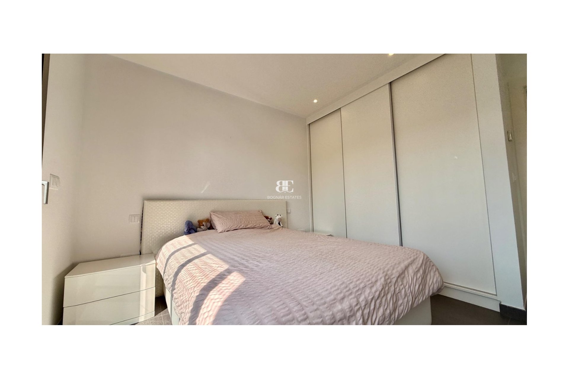Resale - Villa -
Benijofar