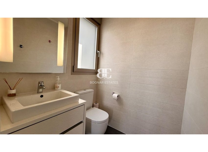 Resale - Villa -
Benijofar