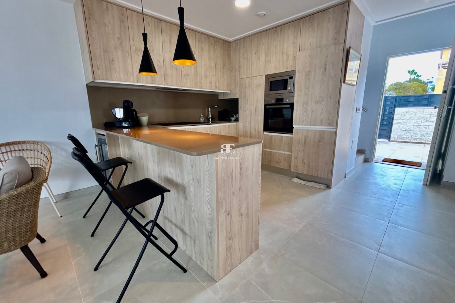 Resale - Villa -
Benijofar