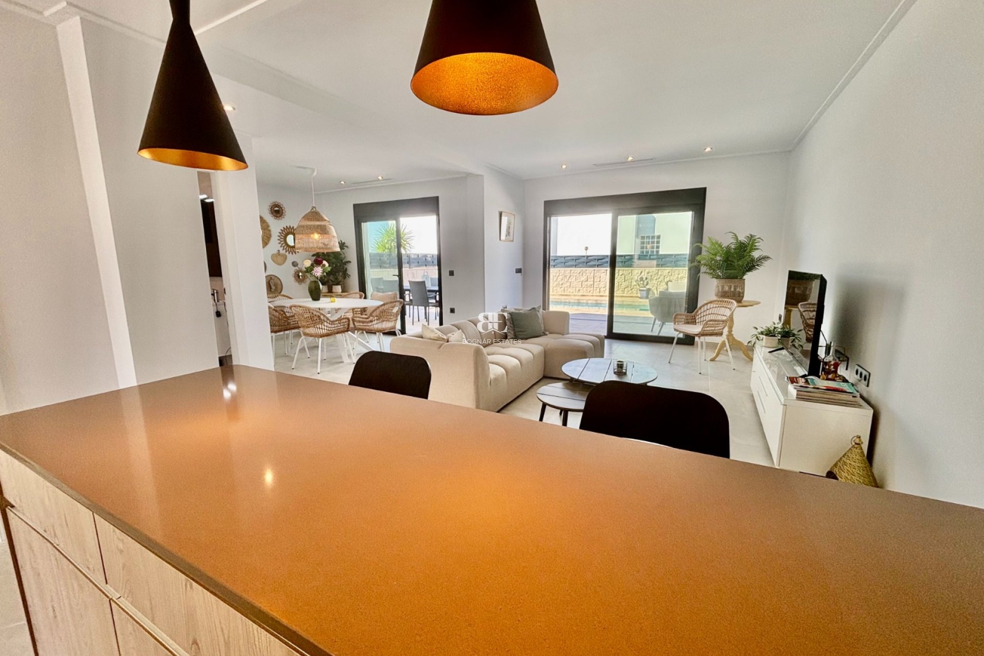 Resale - Villa -
Benijofar