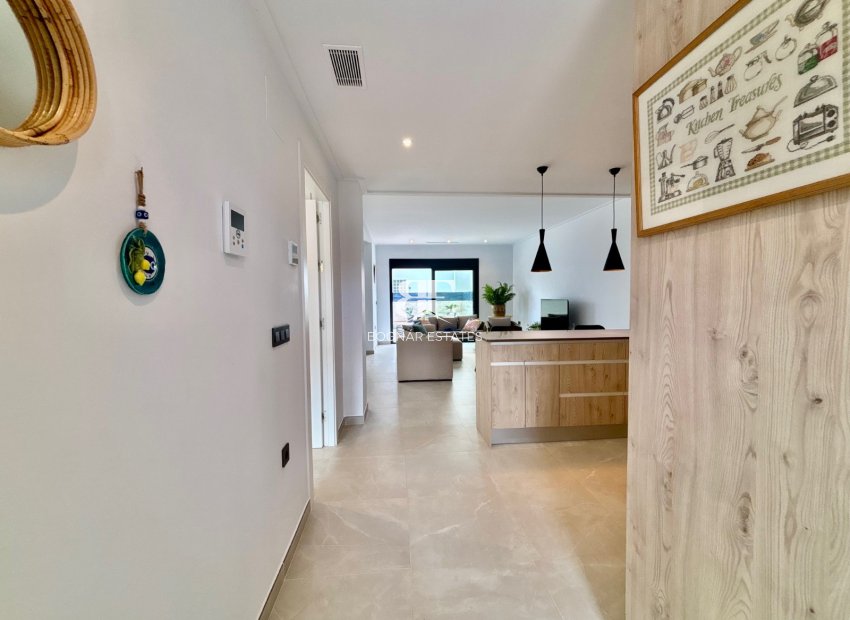 Resale - Villa -
Benijofar