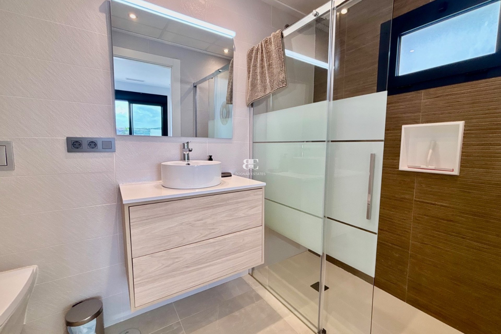 Resale - Villa -
Benijofar