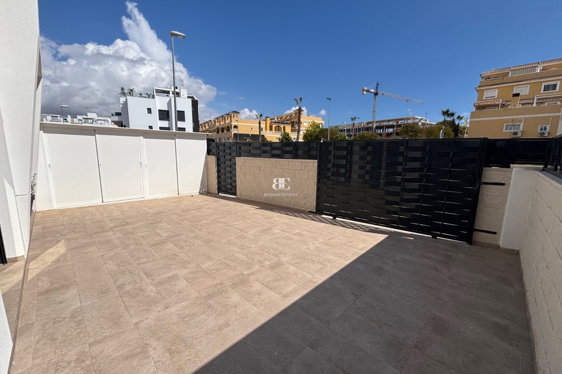 Resale - Villa -
Benijofar