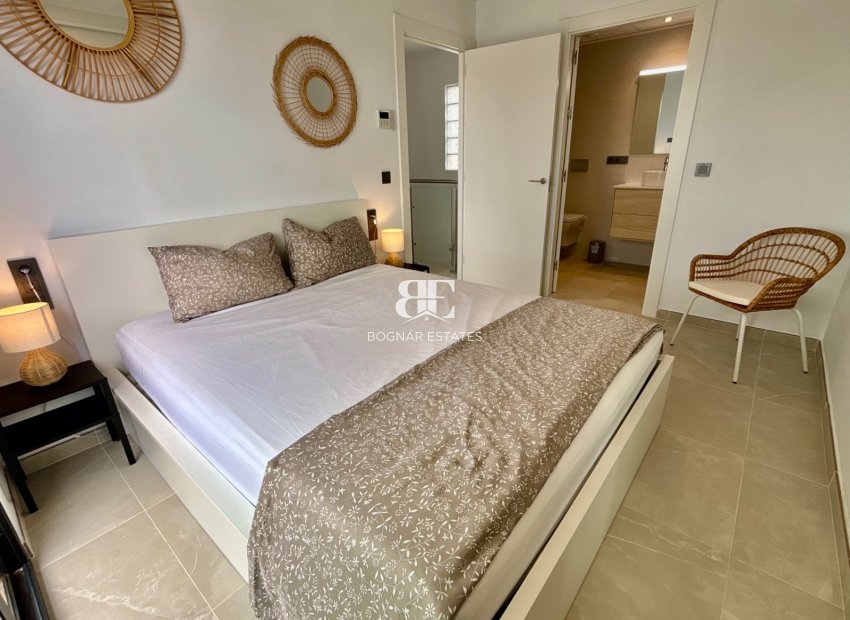 Resale - Villa -
Benijofar