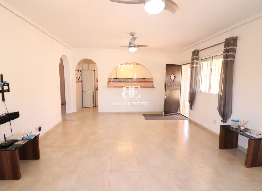 Resale - Villa -
Benimar - Rojales