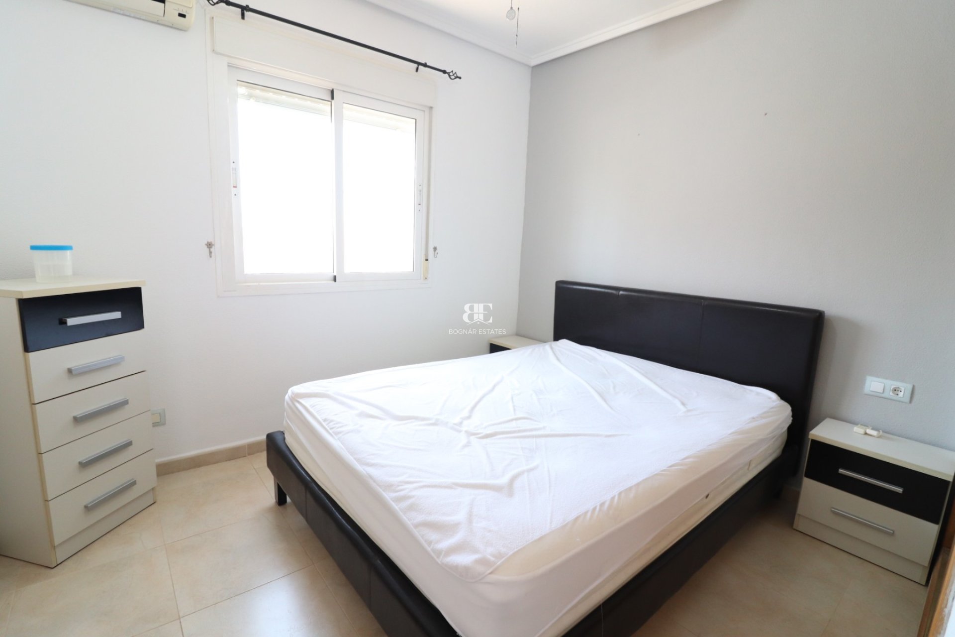 Resale - Villa -
Benimar - Rojales