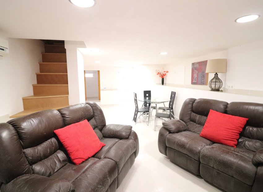 Resale - Villa -
Benimar - Rojales