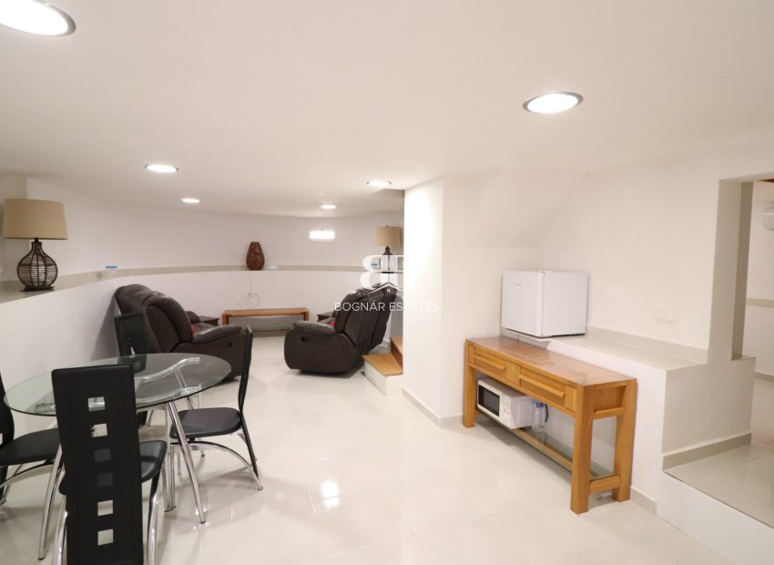 Resale - Villa -
Benimar - Rojales