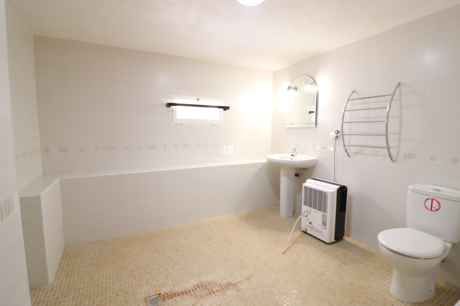 Resale - Villa -
Benimar - Rojales