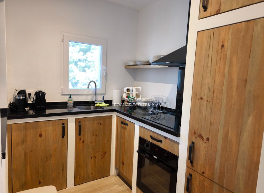 Resale - Villa -
Benissa - La Fustera