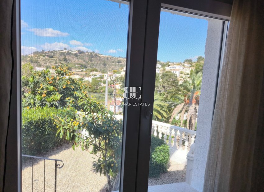 Resale - Villa -
Benissa - La Fustera