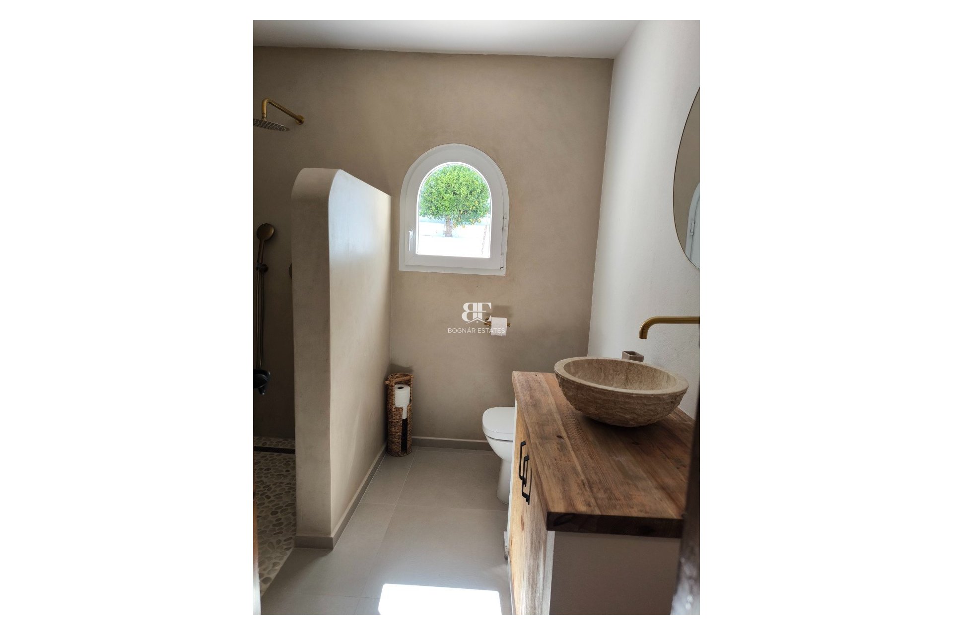 Resale - Villa -
Benissa - La Fustera