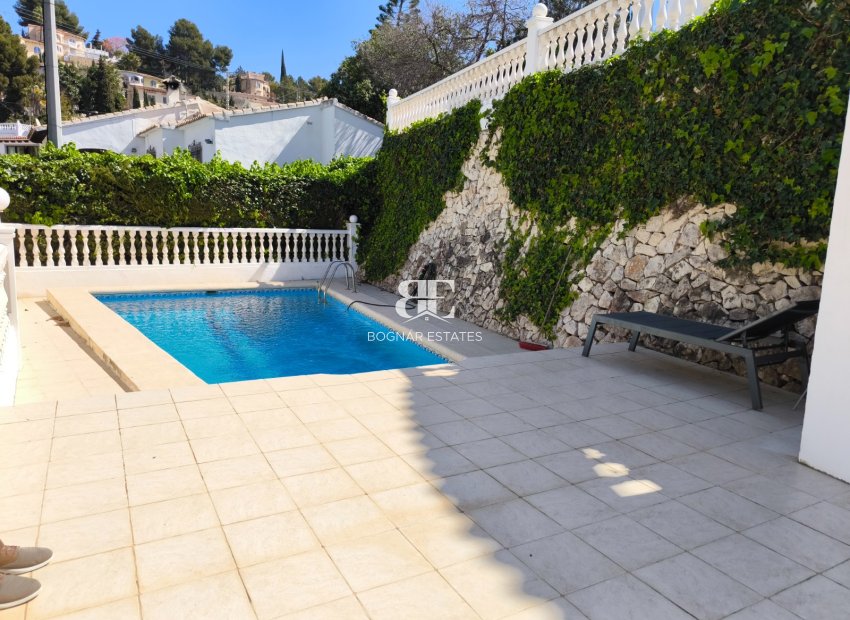 Resale - Villa -
Benissa - La Fustera