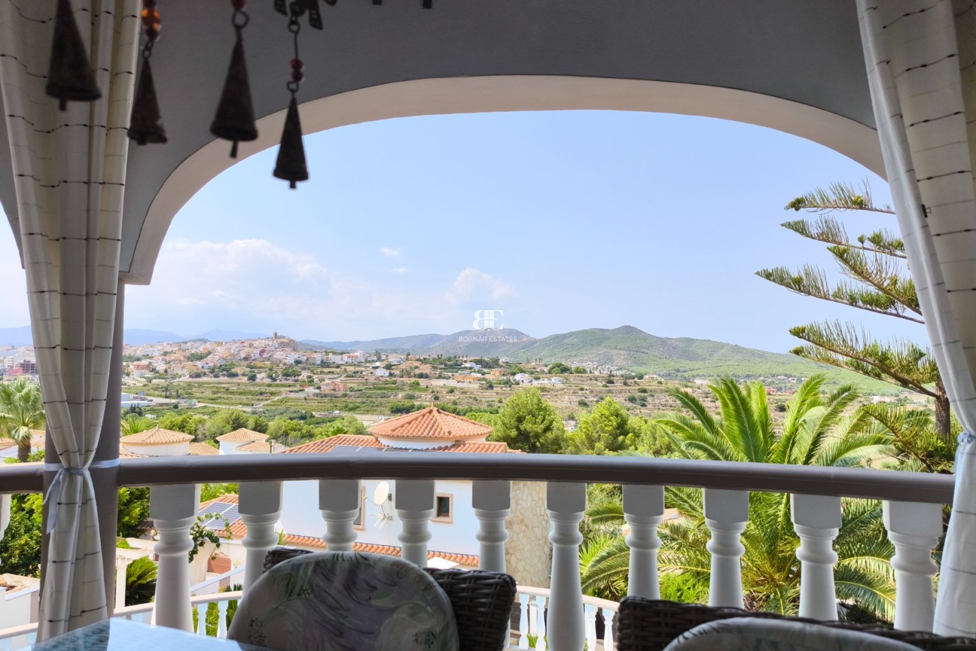 Resale - Villa -
Benitachell