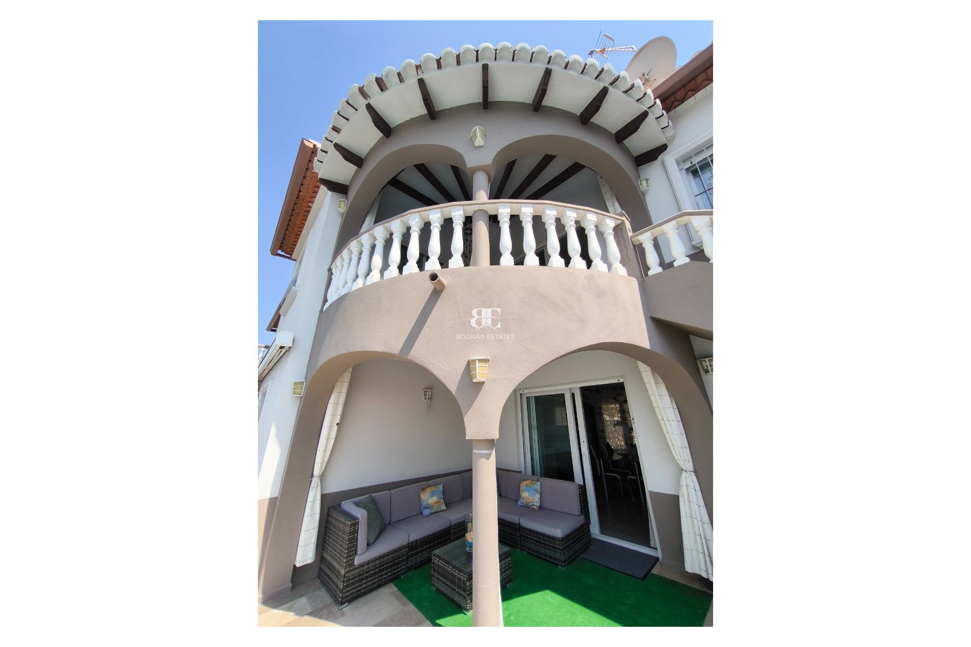 Resale - Villa -
Benitachell