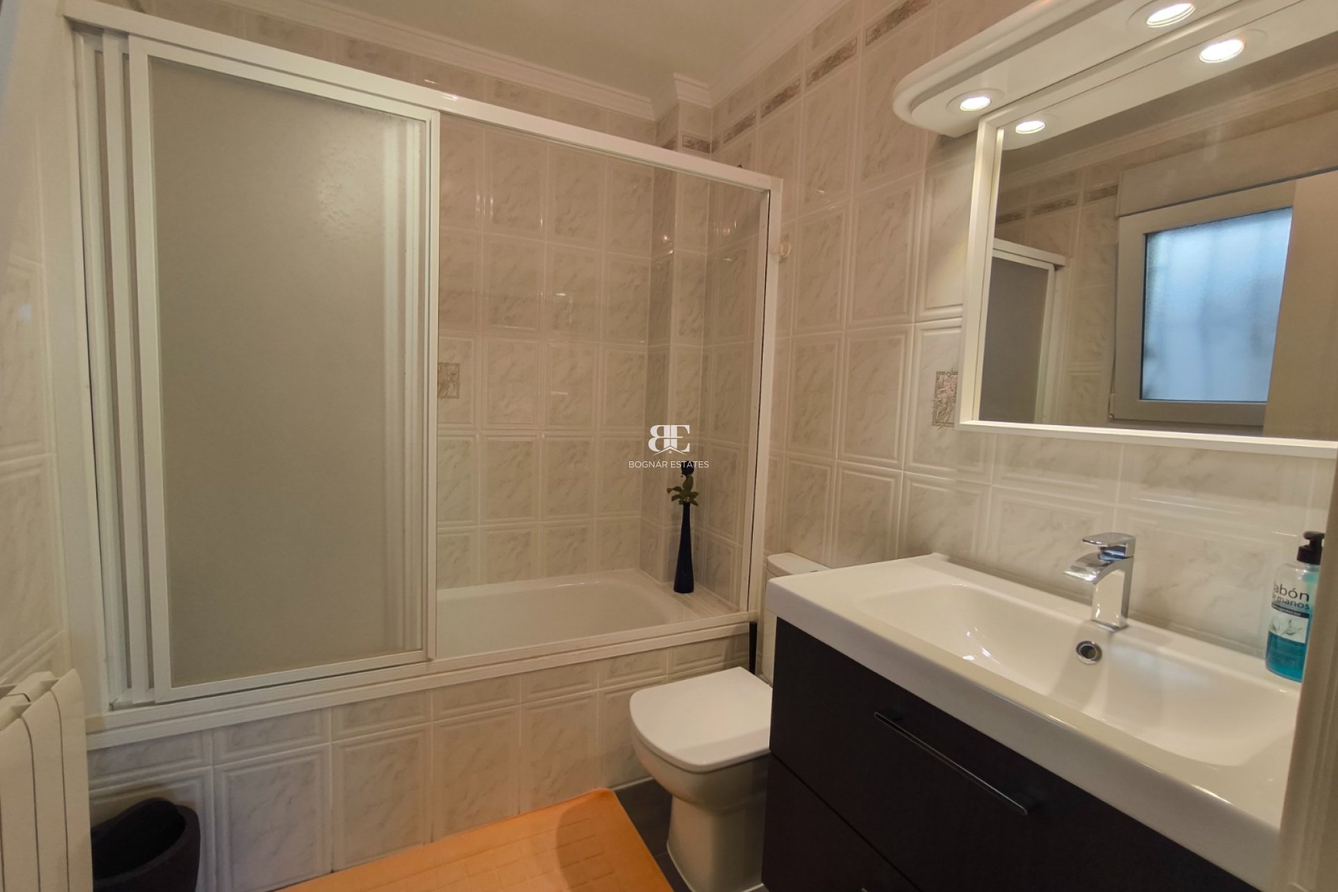 Resale - Villa -
Benitachell