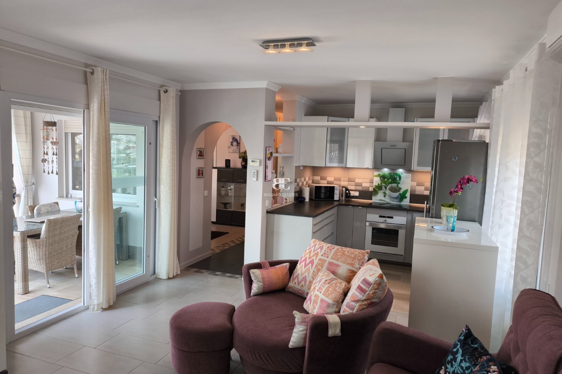 Resale - Villa -
Benitachell