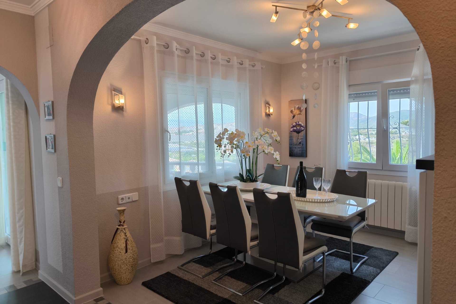 Resale - Villa -
Benitachell