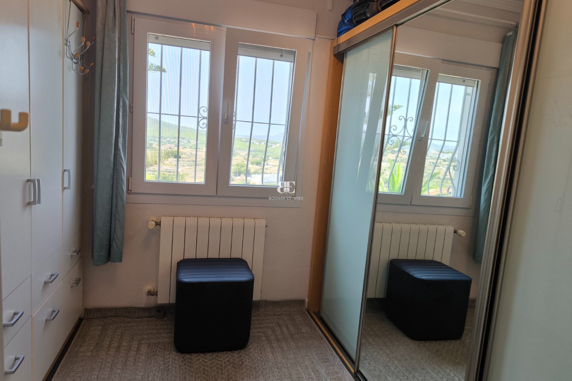 Resale - Villa -
Benitachell