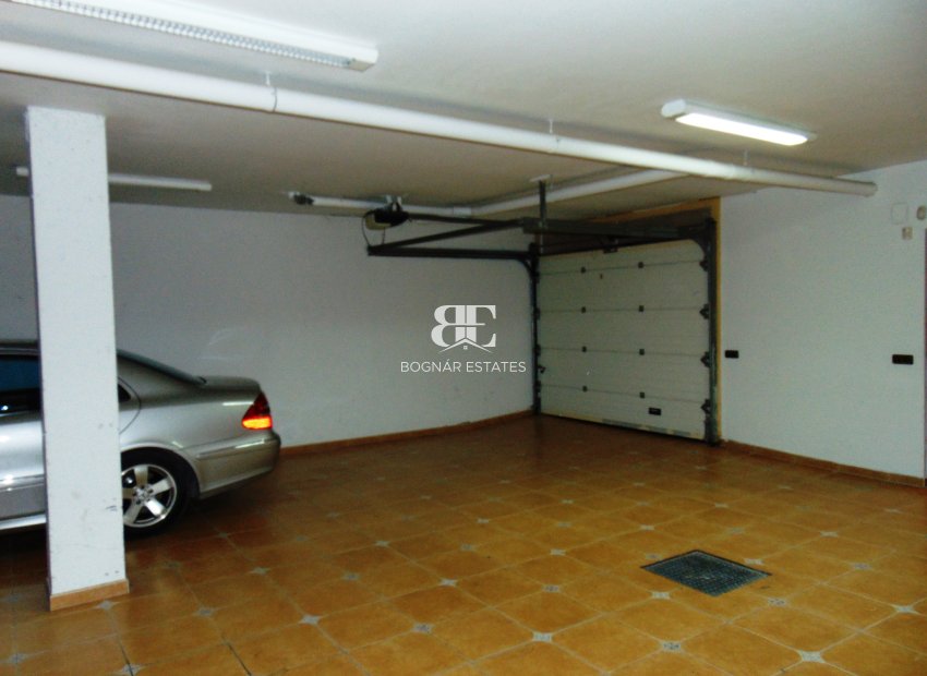 Resale - Villa -
Bigastro