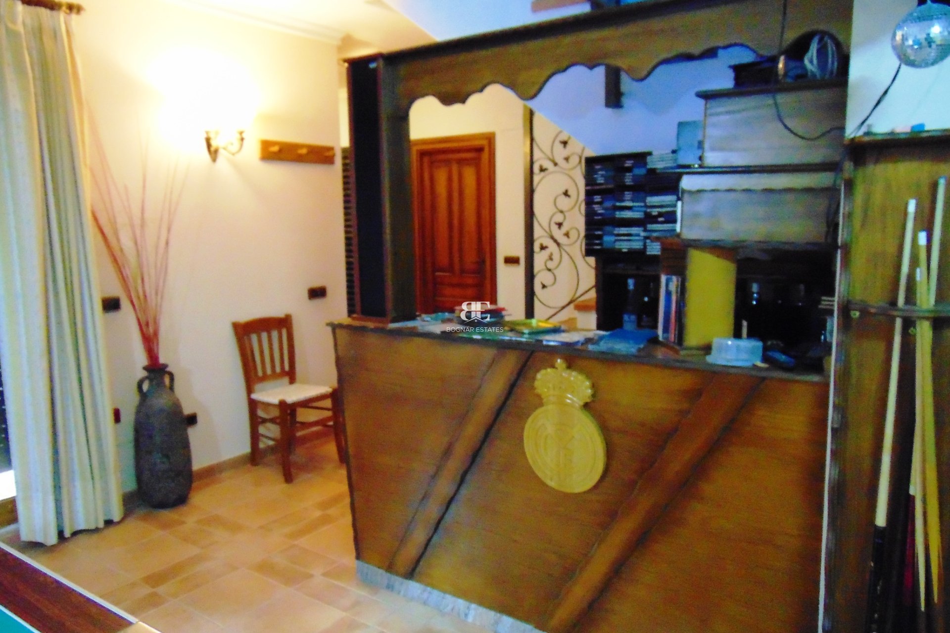 Resale - Villa -
Bigastro
