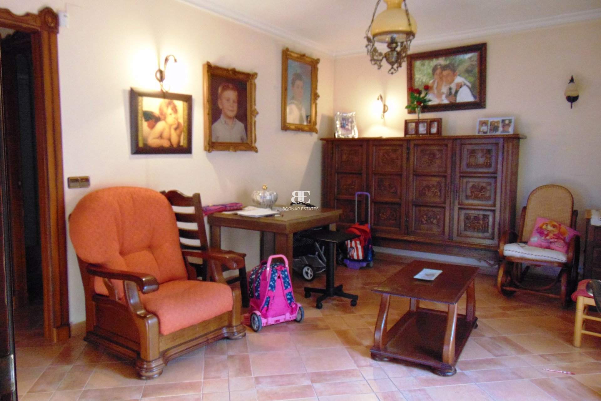 Resale - Villa -
Bigastro