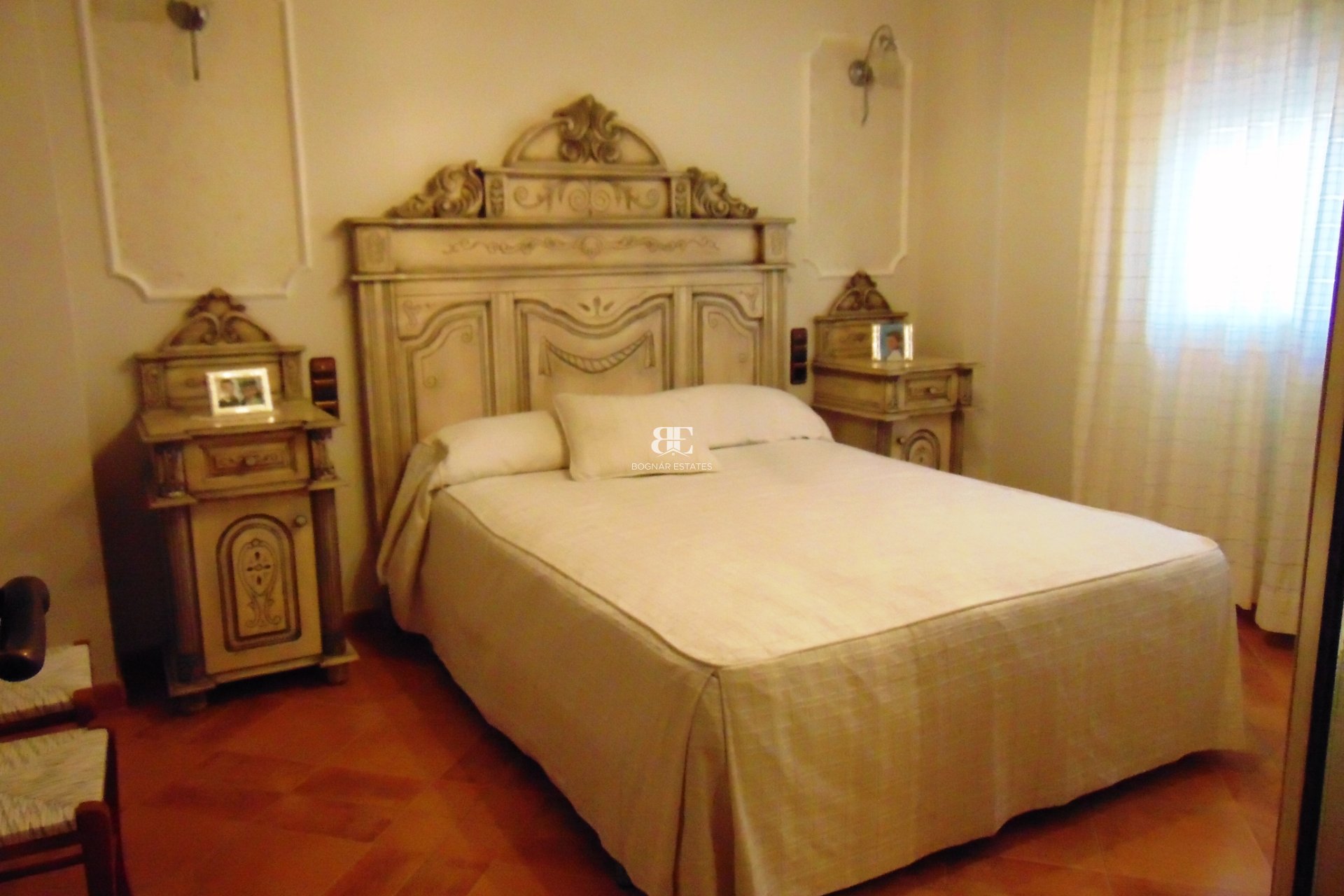 Resale - Villa -
Bigastro